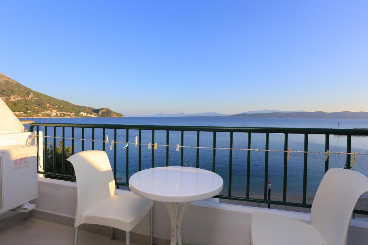 Apartments By The Sea Igrane, Makarska - 6653 Exterior foto